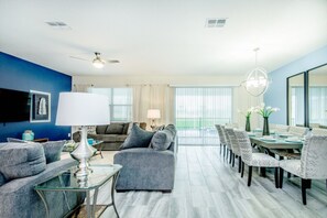 Living room - 5 Star Villa Close to Disney, Orlando Villa 2868 (Davenport)