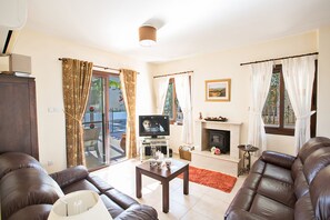 TV - 5 Star Villa for Rent in Cyprus, Sotira Villa 1203 (Sotira)