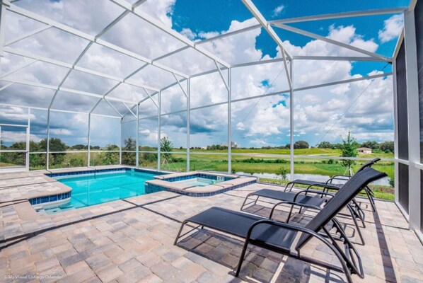 Villa (Multiple Bedrooms) | Property amenity