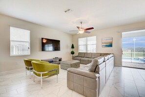 Villa (Multiple Bedrooms) | Property amenity