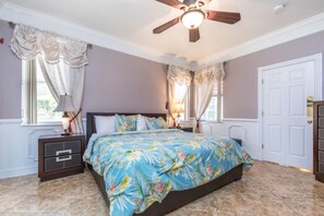 Villa (4 Bedrooms) | Property amenity