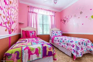 Villa (4 Bedrooms) | Servicio de la propiedad
