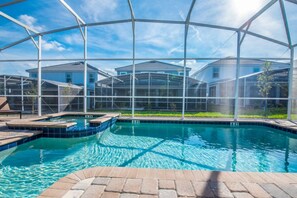 Villa (Multiple Bedrooms) | Property amenity