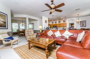 Villa (6 Bedrooms) | Property amenity