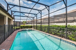 Villa (Multiple Bedrooms) | Property amenity