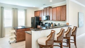 Unclassified image, 4 of 33, button - 5 Star Villa on Encore Resort at Reunion With Large Private Pool, Orlando Villa 4371 (Kissimmee)