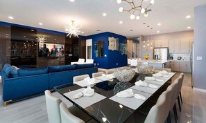 Microonde, forno, piano cottura, lavastoviglie