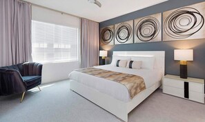 10 camere, postazione laptop, Wi-Fi, lenzuola