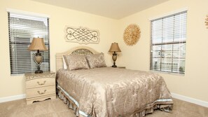 8 bedrooms, laptop workspace, bed sheets