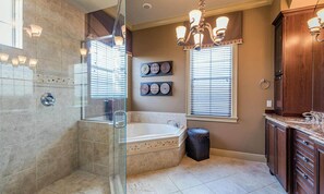 Bathroom - 5 Star Villa With Private Pool on Reunion Resort, Orlando Villa 5460 (Kissimmee)