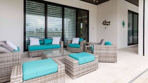 Unclassified image, 5 of 48, button - 5 Star Villa on Reunion Resort and Spa With Large Private Pool, Orlando Mansion 4620 (Kissimmee)