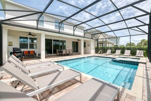 Room - 5 Star Villa on Orlandos Most Exclusive Encore Resort at Reunion, Orlando Villa 4499 (Kissimmee)