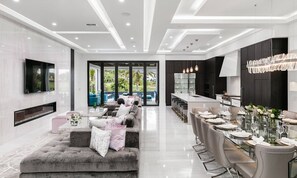 Dining - 5 Star Villa on Reunion Resort and Spa With Large Private Pool, Orlando Mansion 4756 (Kissimmee)