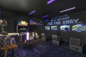 Spielezimmer