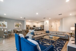 Villa (Multiple Bedrooms) | Bekvämlighet