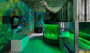 10 bedrooms, laptop workspace, WiFi, bed sheets - 5 Star Villa With Private Pool on Solterra Resort, Orlando Villa 4733 (Davenport)