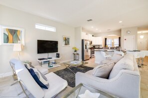 Living room - 5 Star Villa on Solterra Resort With First Class Amenities, Orlando Villa 3155 (Davenport)