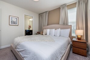 Villa (6 Bedrooms) | Property amenity