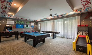Spielezimmer