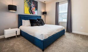8 bedrooms, laptop workspace, bed sheets - Beautiful 5 Star Villa With Private Pool on the Prestigious Encore Resort at Reunion, Orlando Villa 4467 (Kissimmee)