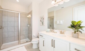 Bathroom - Beautiful 5 Star Villa With Private Pool on the Prestigious Encore Resort at Reunion, Orlando Villa 4467 (Kissimmee)