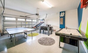 Games room - Beautiful 5 Star Villa With Private Pool on the Prestigious Encore Resort at Reunion, Orlando Villa 4467 (Kissimmee)