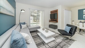 Front of property - Beautiful Townhome With First Class Amenities on Storey Lake Resort, Orlando Townhome 4897 (Kissimmee)