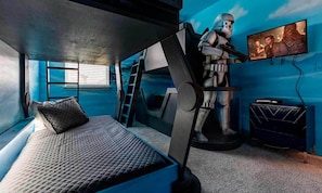 9 bedrooms, laptop workspace, bed sheets - 5 Star Villa With Private Pool on Solara Resort, Orlando Villa 4713 (Kissimmee)