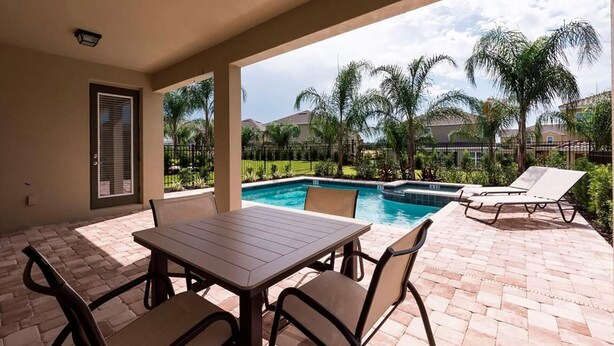Unclassified image, 1 of 37, button - Beautiful 5 Star Villa With Private Pool on the Prestigious Encore Resort at Reunion, Orlando Villa 4417 (Kissimmee)