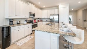 Unclassified image, 5 of 41, button - Beautiful 5 Star Villa With Private Pool on the Prestigious Encore Resort at Reunion, Orlando Villa 5441 (Kissimmee)