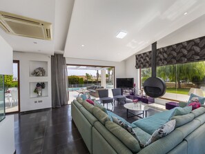 Villa (4 Bedrooms) | Ausstattung der Unterkunft