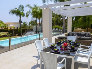 빌라 (4 Bedrooms) | 숙박 시설 내 편의 시설/서비스