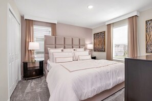 Villa (Multiple Bedrooms) | Property amenity