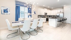 Dining - Beautiful 5 Star Villa on Encore Resort at Reunion With Large Private Pool, Orlando Villa 4462 (Kissimmee)