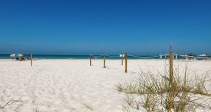 Beautiful Apartment on The Anchorage, Siesta Key Apartment 1019