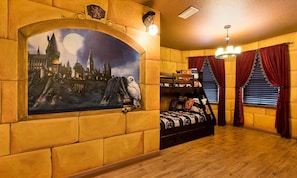 10 bedrooms, laptop workspace, free WiFi, bed sheets - Beautiful 5 Star Villa With Private Pool on the Prestigious Encore Resort at Reunion, Orlando Villa 4483 (Kissimmee)