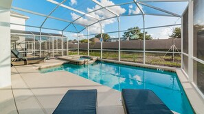 Outdoor pool, pool loungers