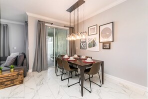 Villa (4 Bedrooms) | Ăquipement de lâhĂ©bergement