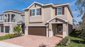 Exterior - Beautiful Villa With First Class Amenities on Encore Resort at Reunion, Orlando Villa 4431 (Kissimmee)