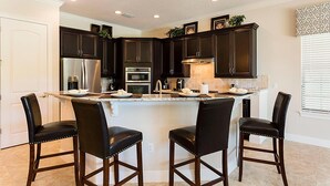 Microwave, oven, stovetop, dishwasher - Beautiful Villa With First Class Amenities on Reunion Resort and Spa, Orlando Villa 4575 (Kissimmee)