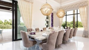 Unclassified image, 2 of 45, button - Beautiful 5 Star Villa With Private Pool on the Prestigious Reunion Resort and Spa, Orlando Mansion 4747 (Kissimmee)