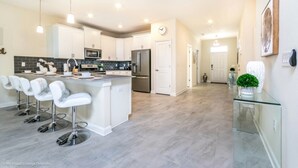 Private kitchen - The Ultimate Guide to Renting Your Luxury 8 Bedroom Mansion on Champions Gate Resort, Orlando Mansion 2823 (Davenport)