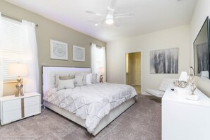 8 bedrooms, laptop workspace, iron/ironing board, bed sheets