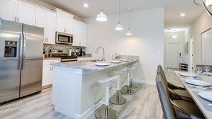 Microwave, oven, stovetop, dishwasher - Beautiful Townhome With Private Pool, Close to Disney, Orlando Townhome 2726 (Kissimmee)