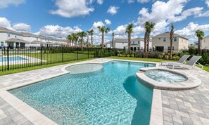 Outdoor pool - Beautiful Villa With First Class Amenities on Encore Resort at Reunion, Orlando Villa 4487 (Kissimmee)