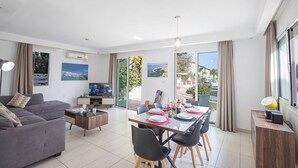 Living area - Beautiful Villa With Private Pool, Paralimni Villa 1242 (Paralimni)