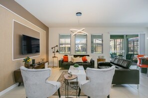 Living room - Beautiful Villa With Private Pool, Close to Disney, Orlando Villa 3214 (Davenport)