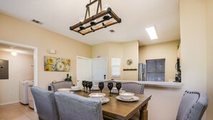 Private kitchen - 5star Villas Close to Disney Orlando Townhome 3145 (Kissimmee)