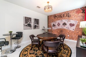 6 bedrooms, laptop workspace, WiFi, bed sheets - Beautiful Villa With Private Pool, Close to Disney, Orlando Villa 2603 (Davenport)
