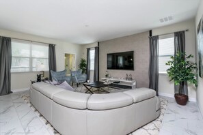 Foosball - Beautiful Villa With Private Pool, Close to Disney, Orlando Villa 2603 (Davenport)